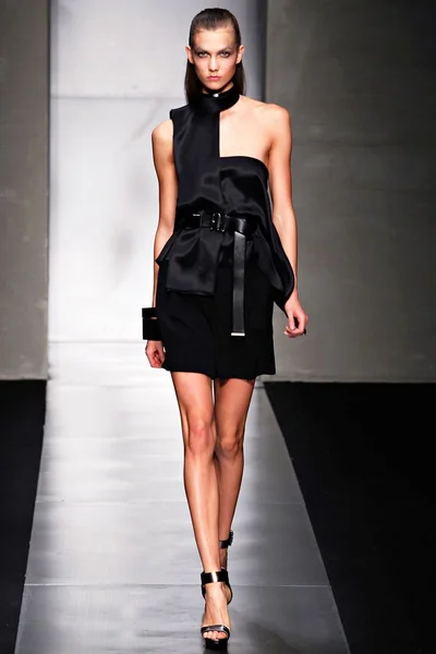 Look 33
